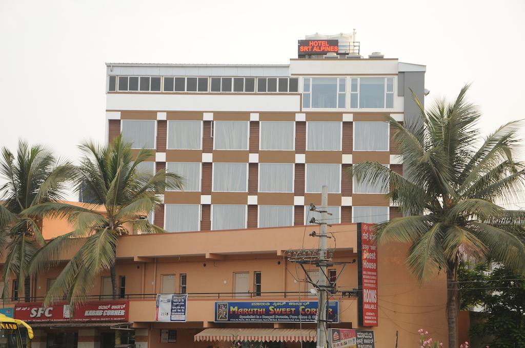 فندق بنغالورفي  فندق إس آر تي ألباينز المظهر الخارجي الصورة